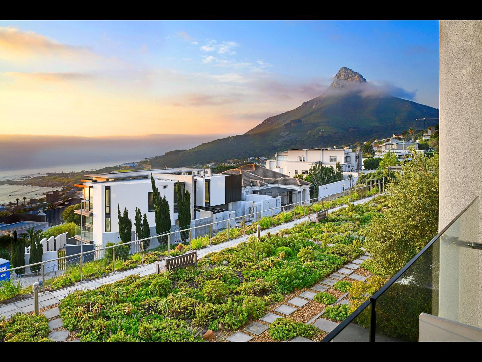 The Crystal 203 Camps Bay - Back-up Power Apartment