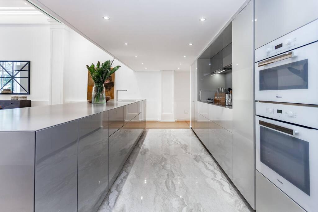 Apartment Ultra Luxury 3 Bedroom Address On Adderley