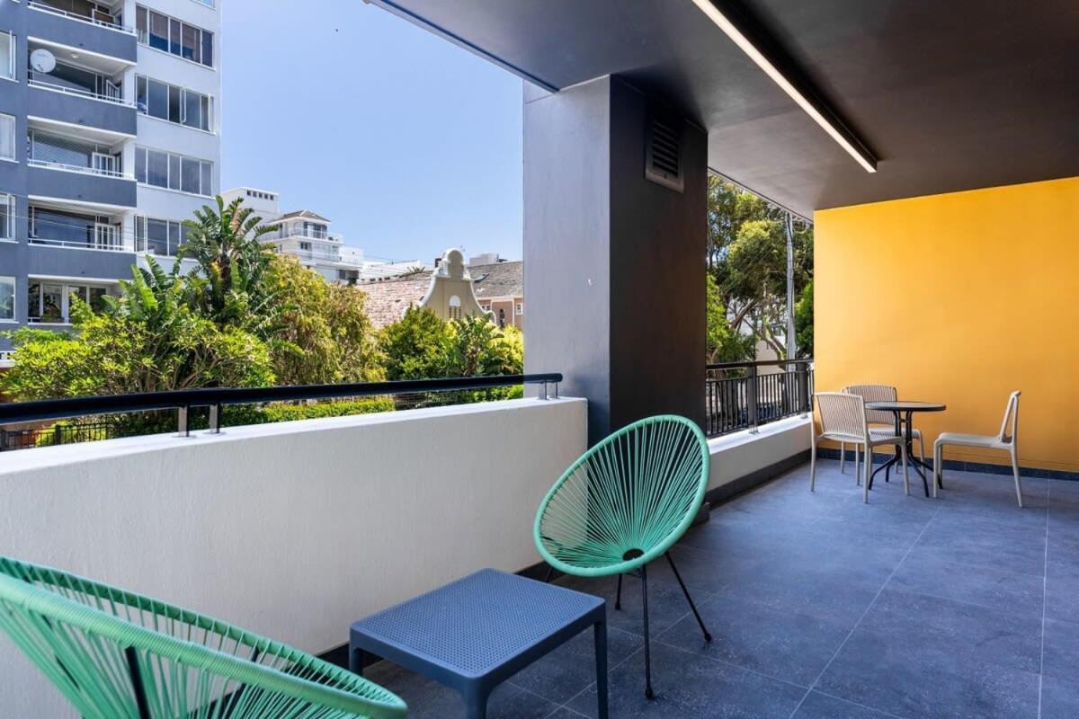 Apartment Marvol 101 - Spacious 1 Bedroom Near & Cafes-secure Parking-wifi-generator