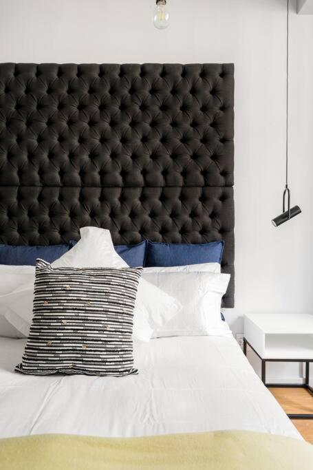 Apartment Stylish 2Br City Views, Pool & Vintage Vibes Cape Town