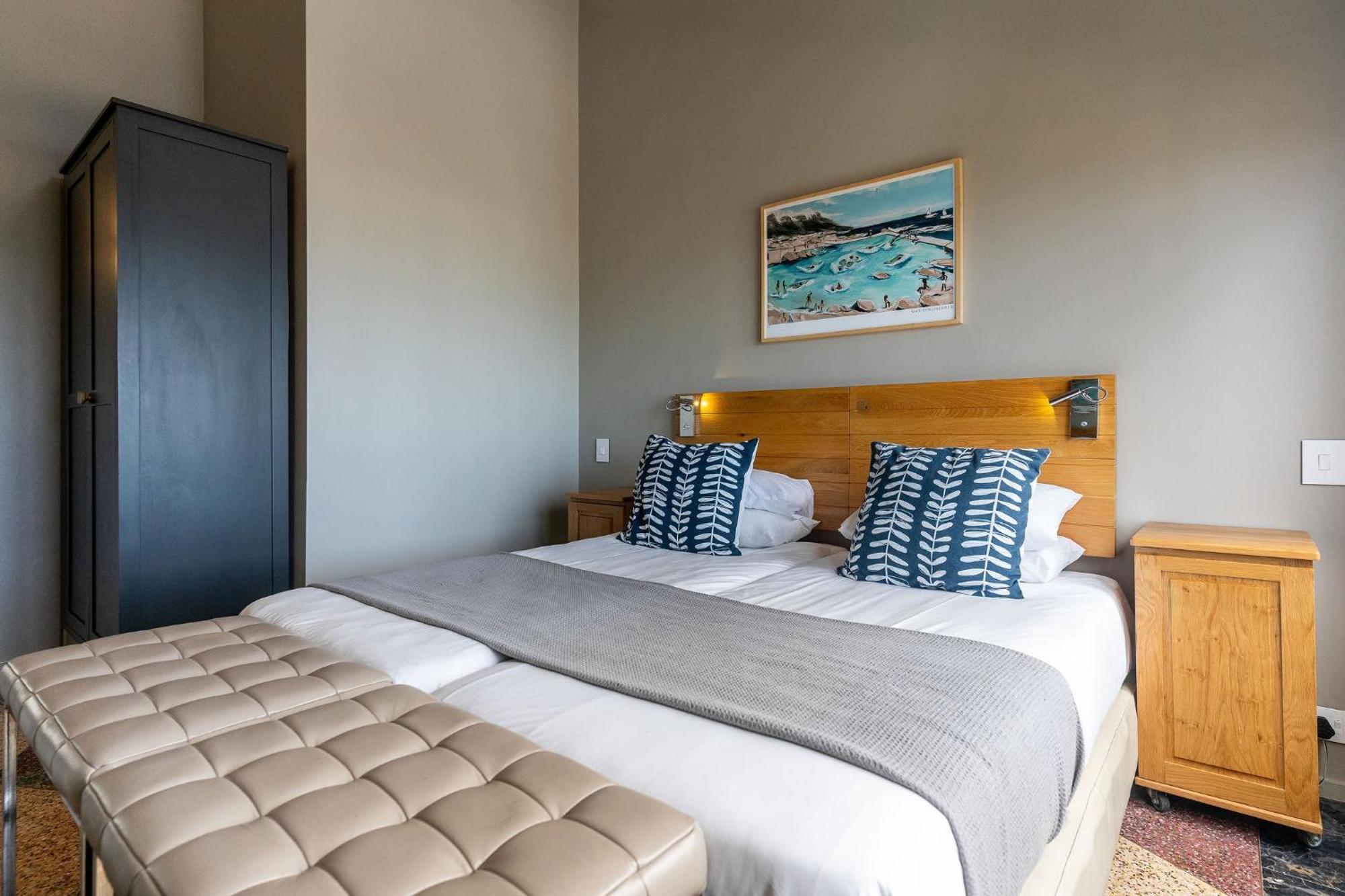 Aparthotel Camps Bay Village - And Cape Town