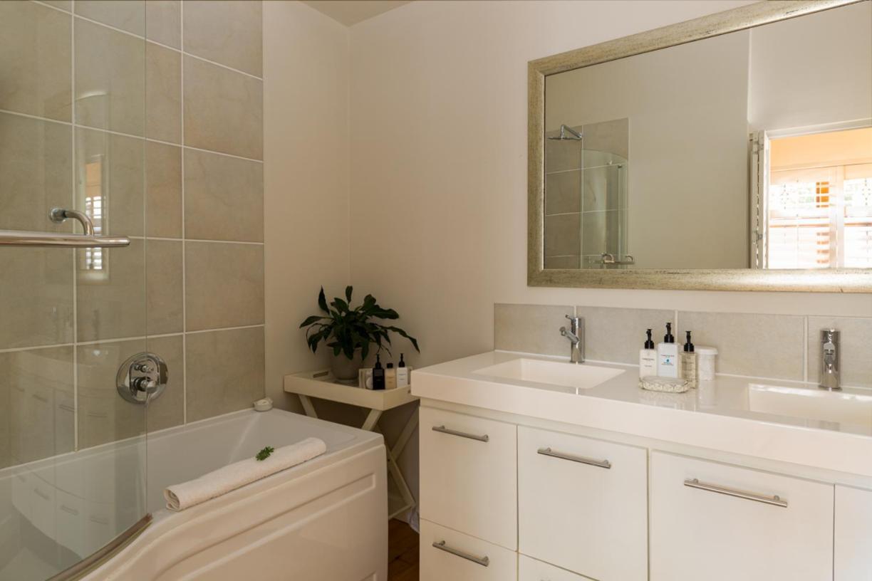 Guest house Fernwood Manor Boutique 5*