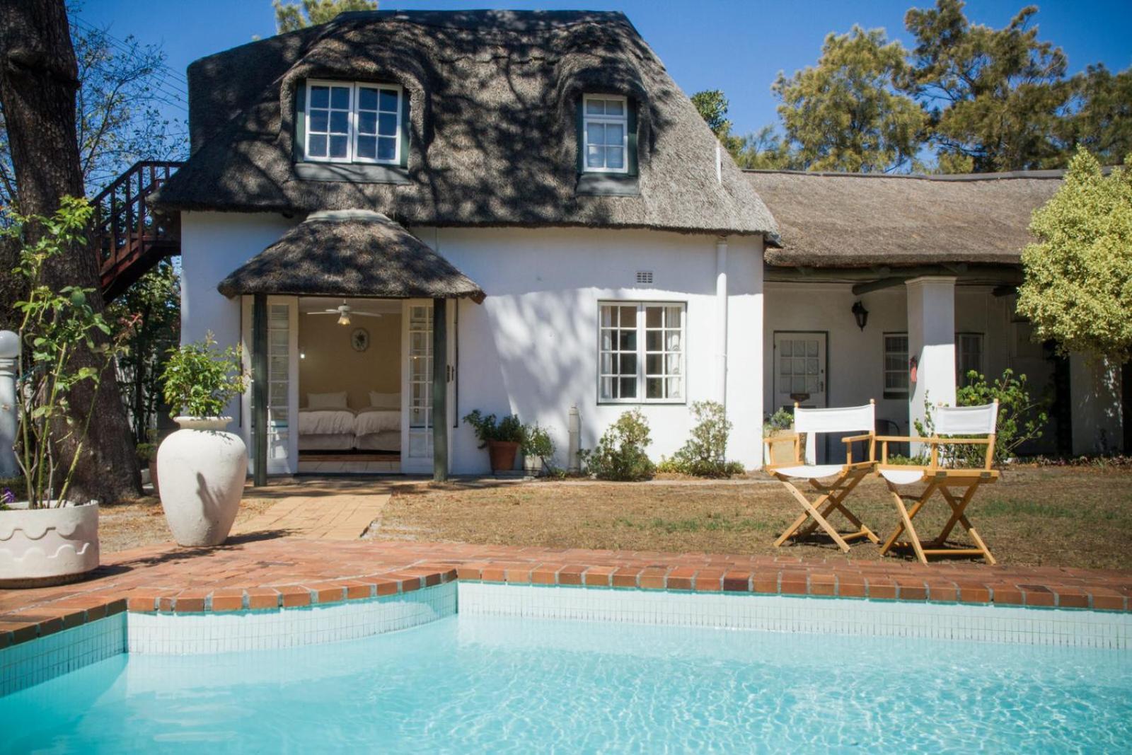 Acomodação com café da manhã  Howards End Manor 3*