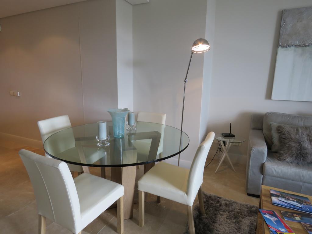 202 Kylemore A Waterfront Marina * Cape Town