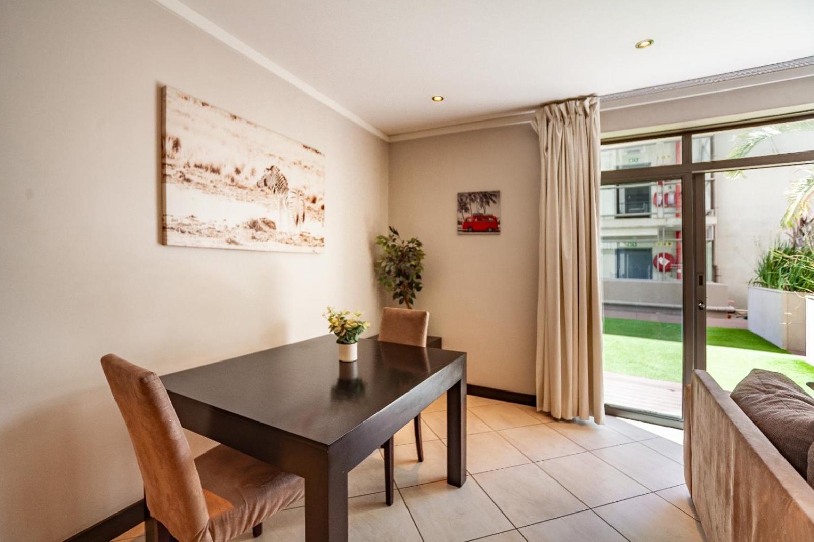 Modern 1 Bedroom No Loadshedding Cape Town