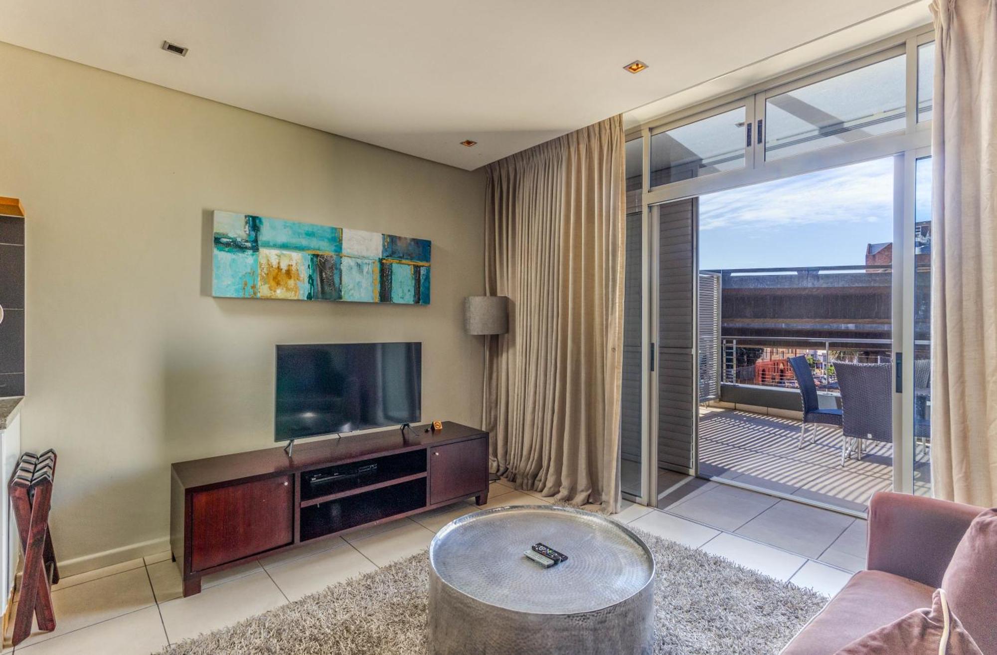 Harbouredge Apartment Cape Town