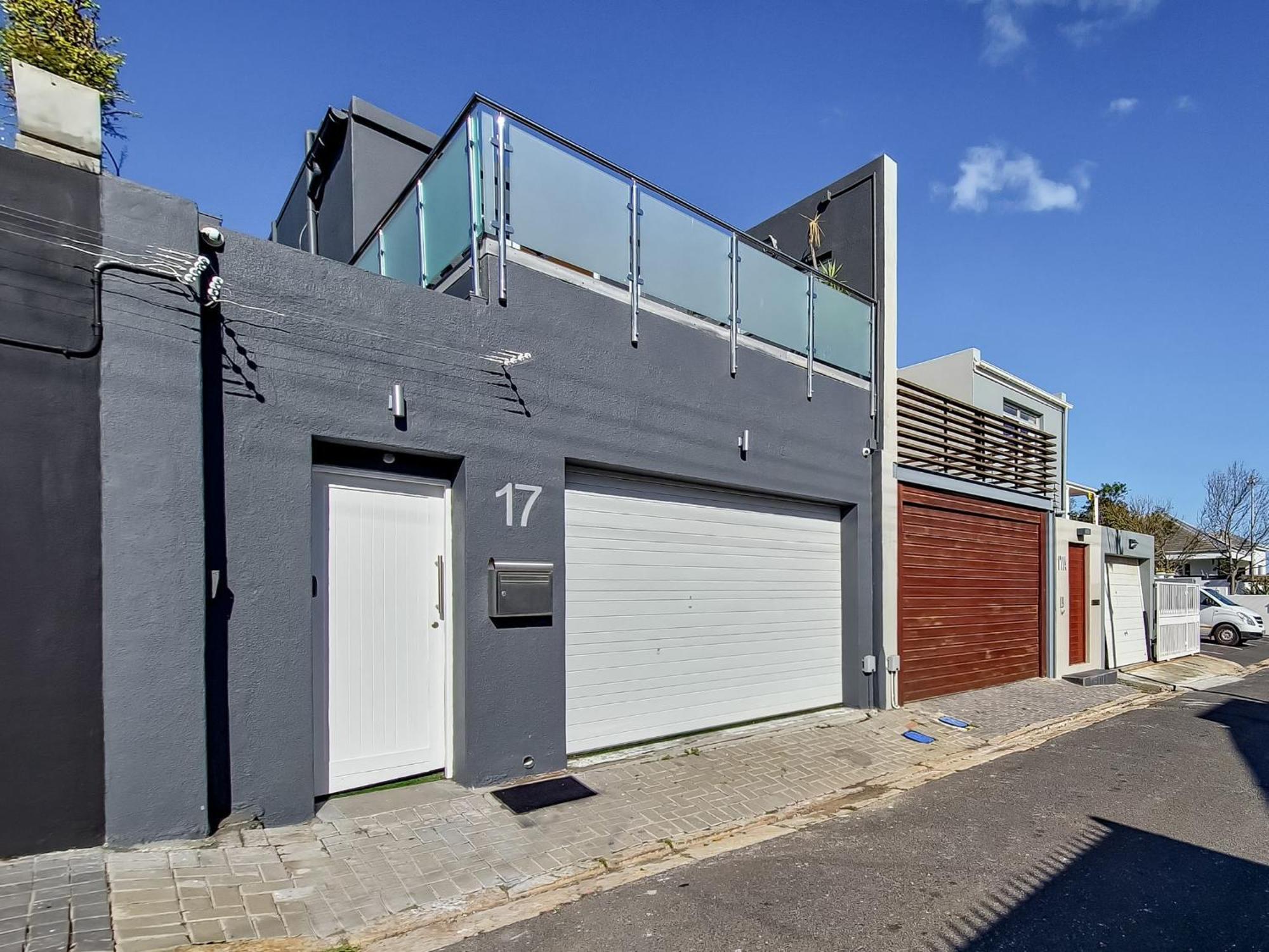 Villa Urban Style House With Jacuzzi & Garage