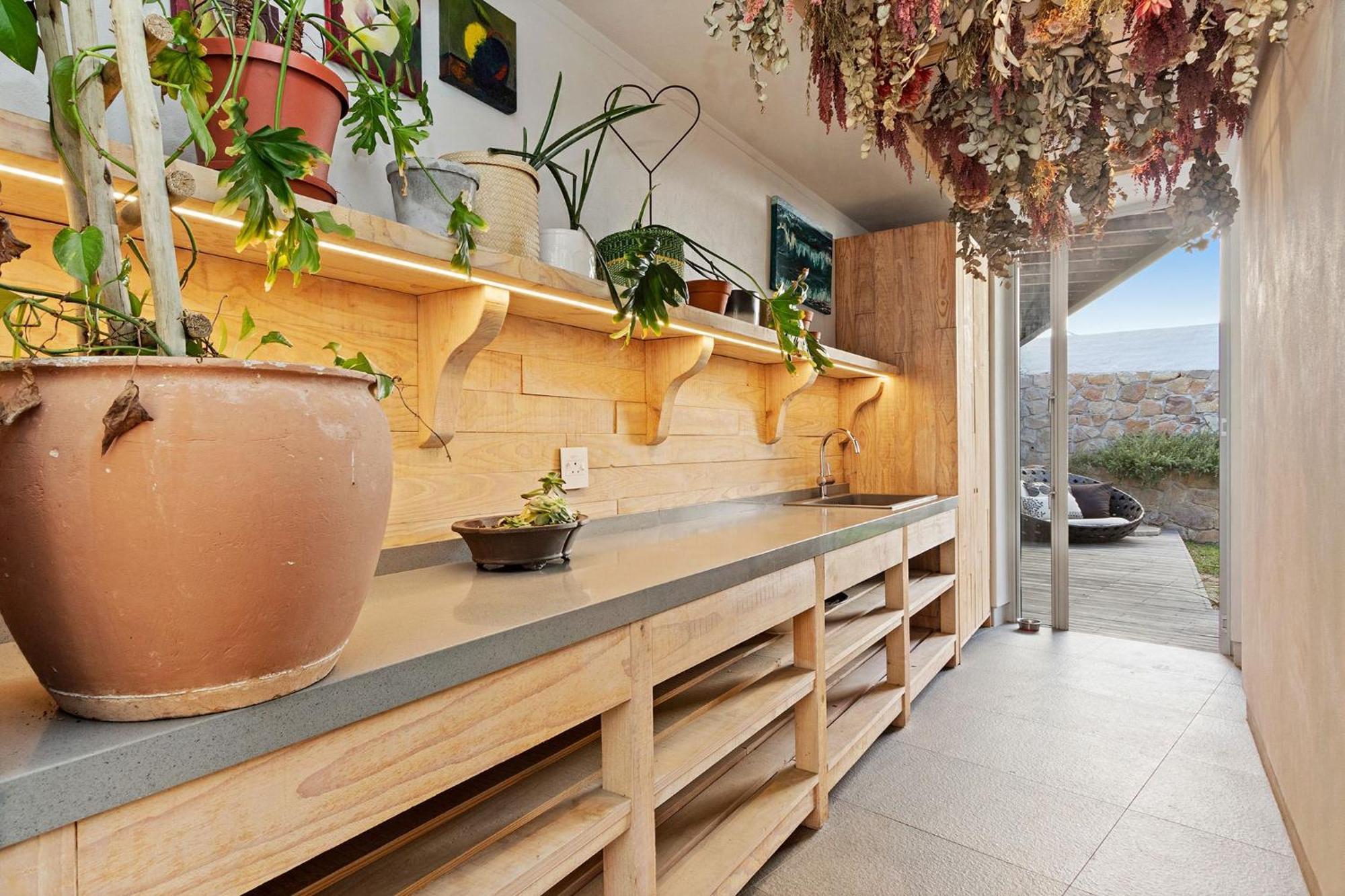 Holiday home Dal 8 By Host Agents Cape Town