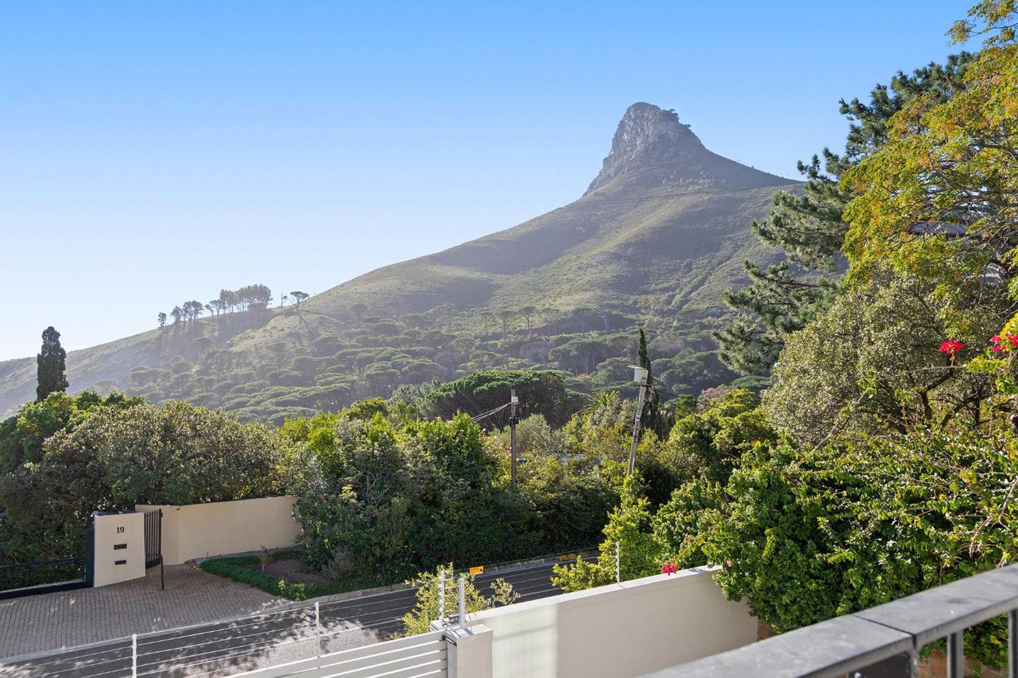 Dal 8 By Host Agents Cape Town