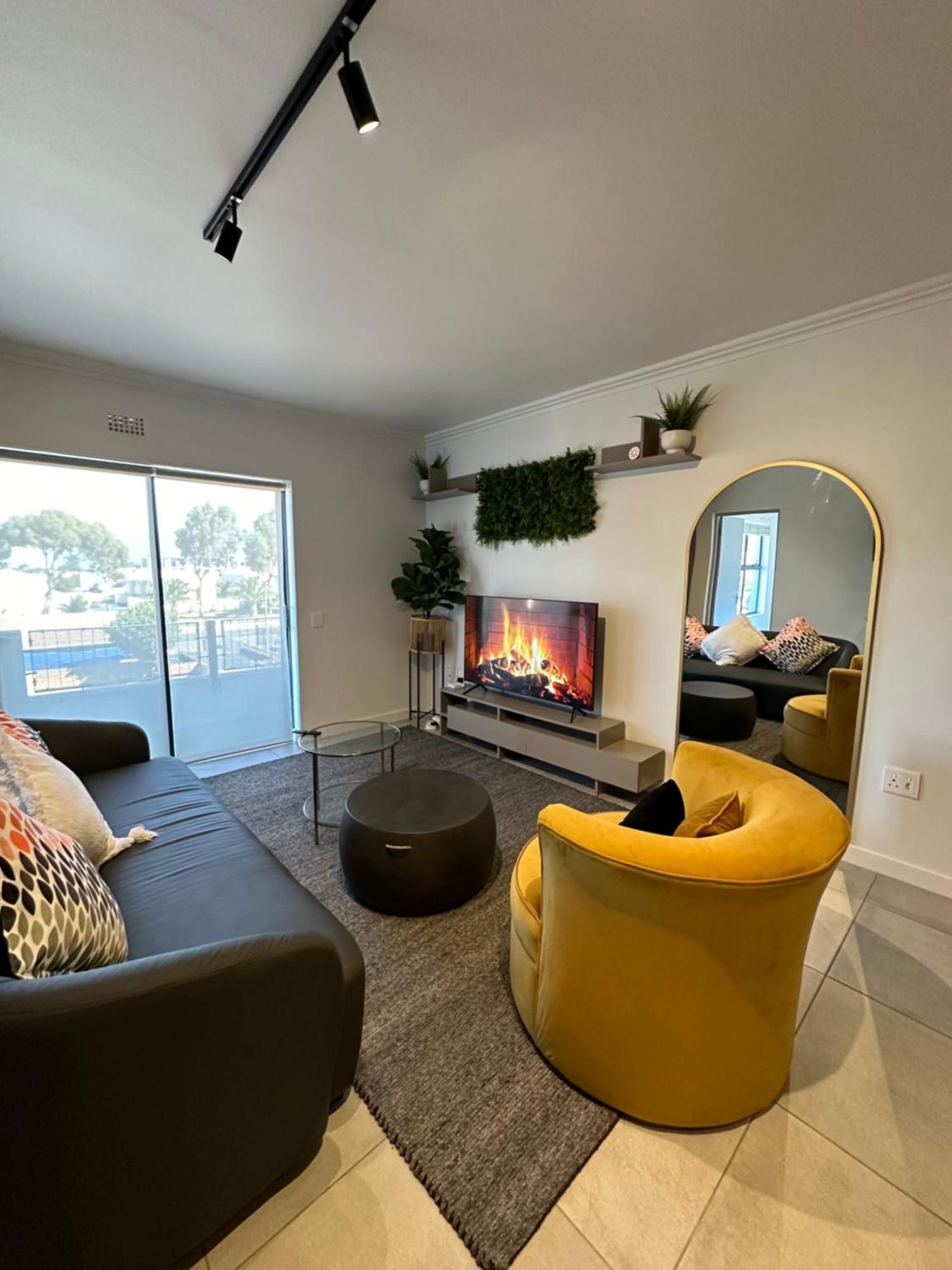 Luxurious Delux Cape Town