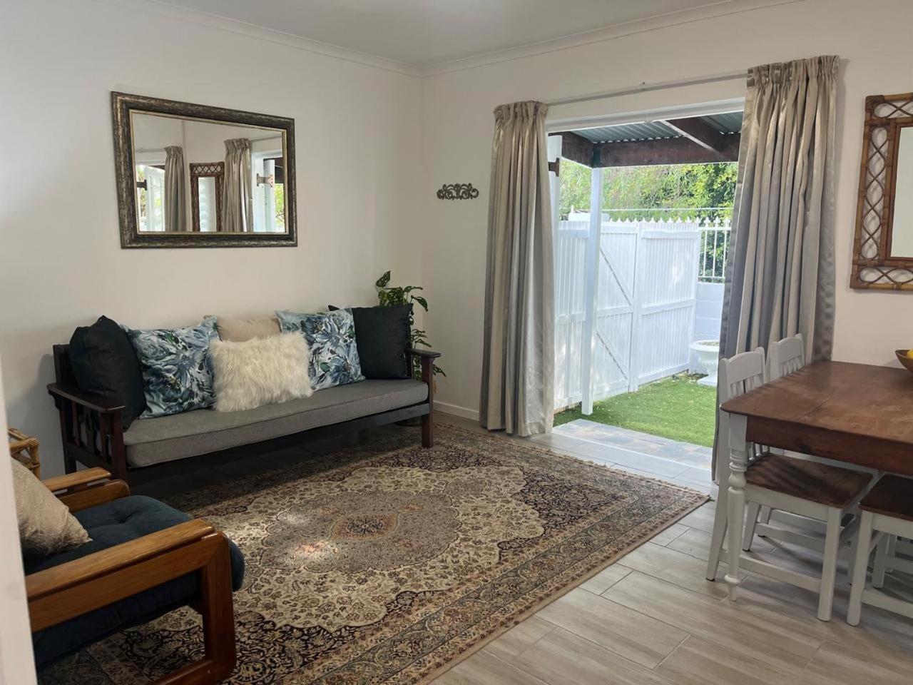 Apartment Mozart Close Durbanville- For People Who Needs Space