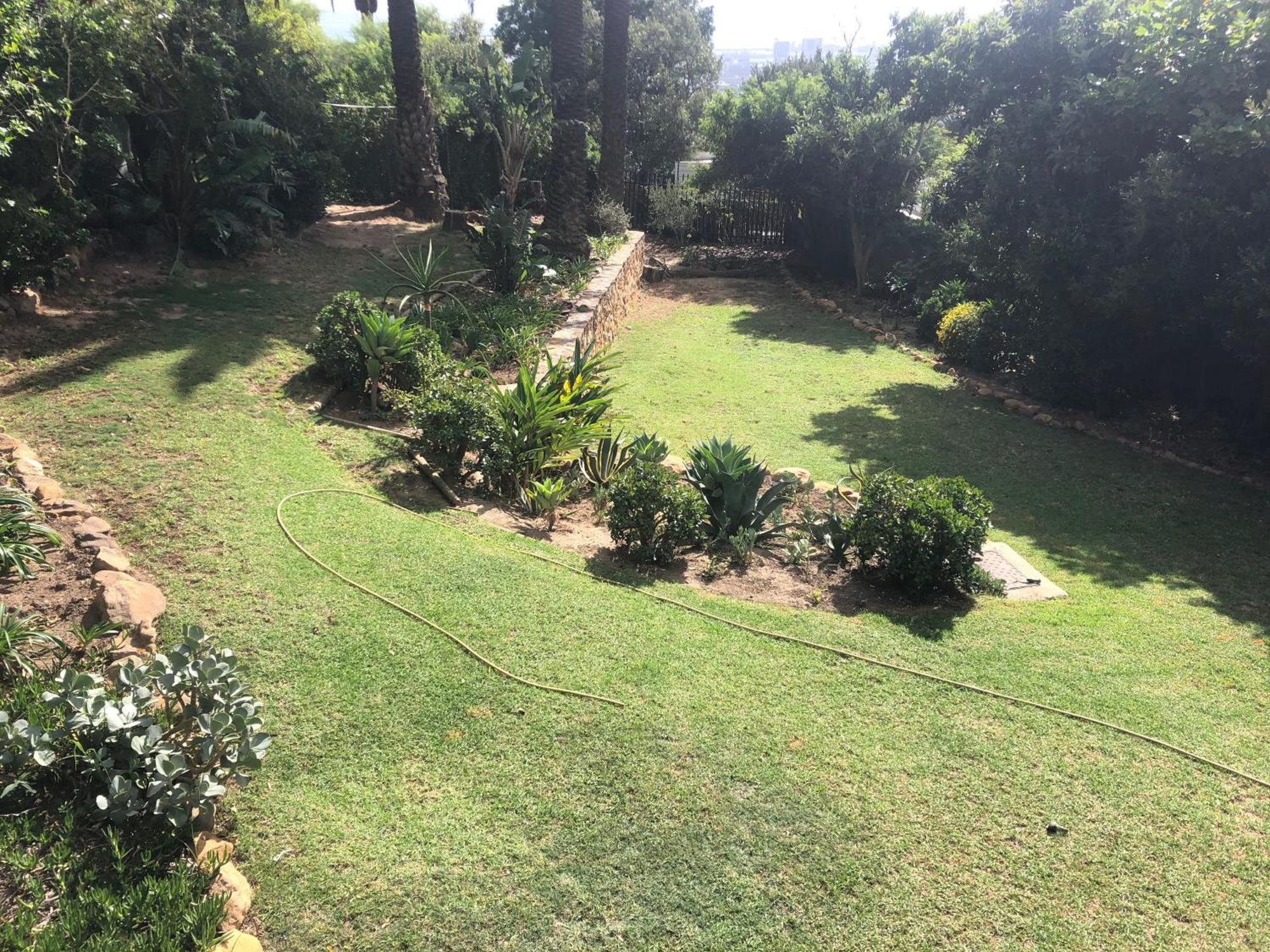 Holiday home Family Home+views+pets+garden+solar