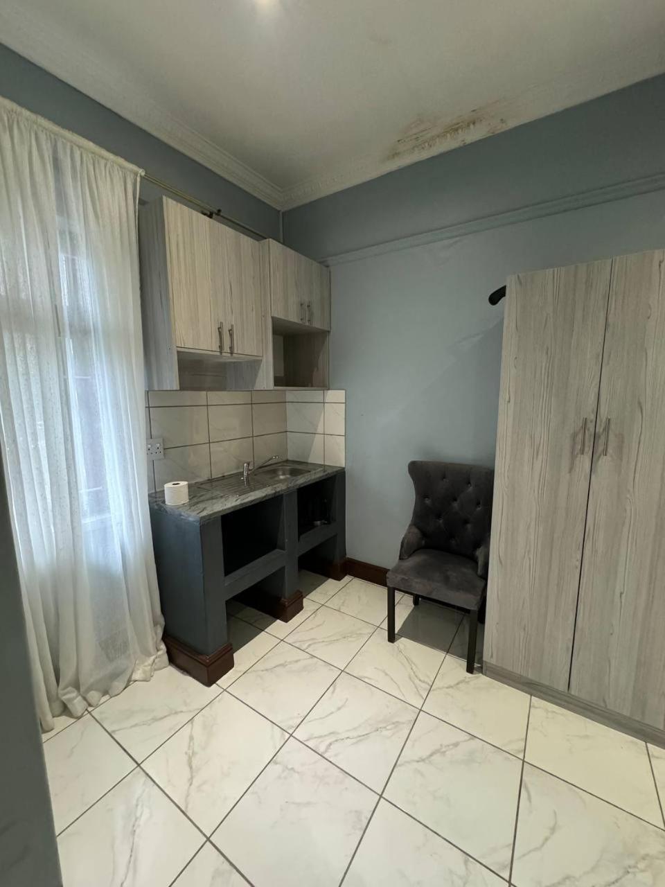 Michu Guest house *