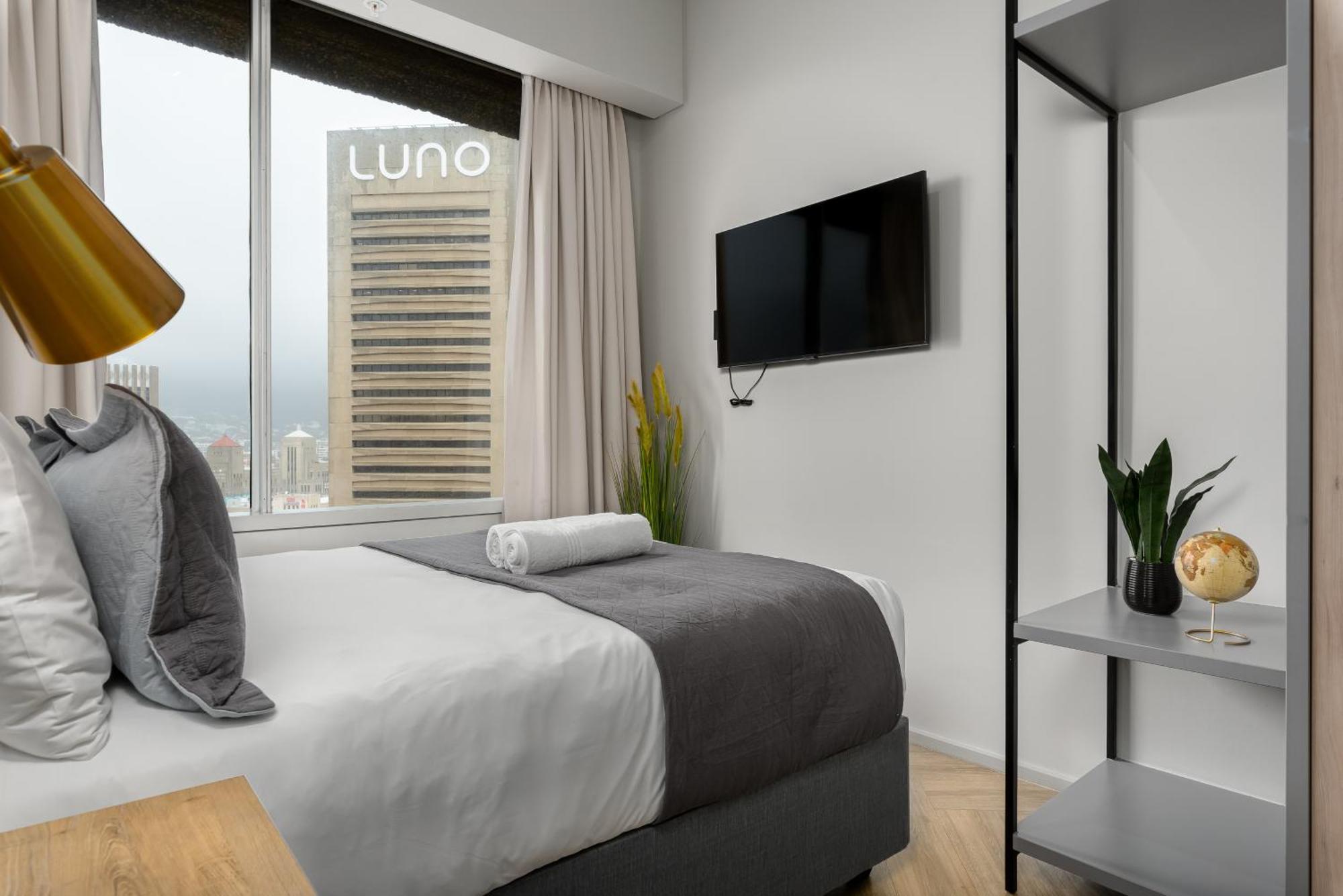 One Thibault Luxury