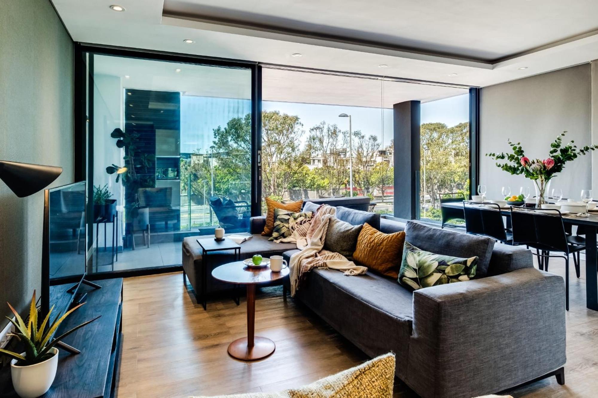 Apartment 202 Warwick