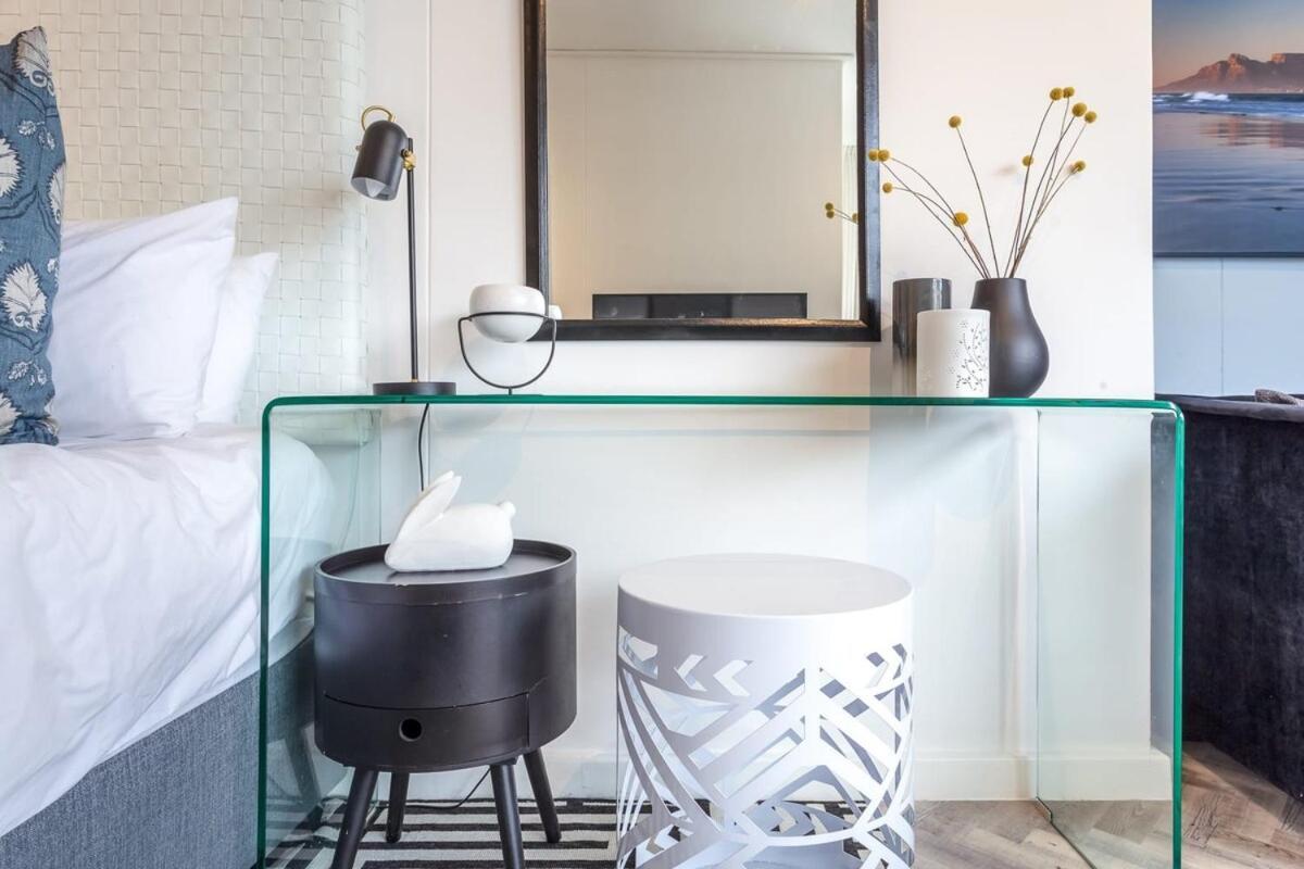 Elegant Pad Apartment