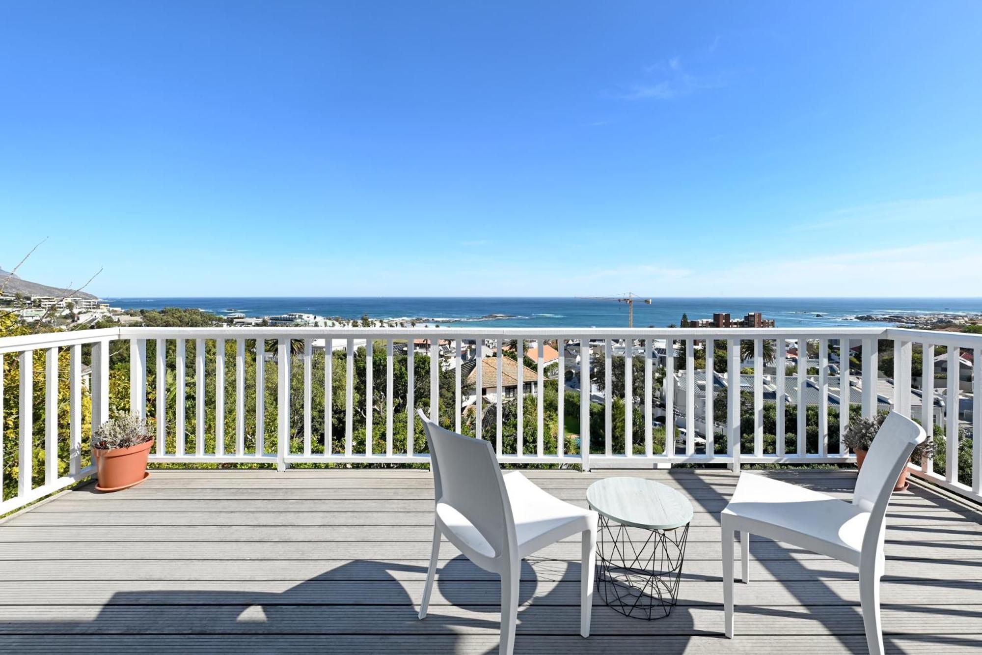 Holiday home Perfect Location Walk To And Sea Views