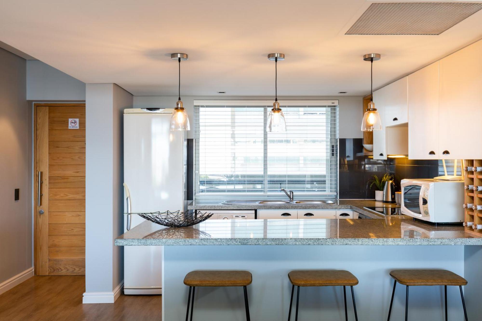 Harbour's Edge Walk To V & A Waterfront And Cticc Apartment *