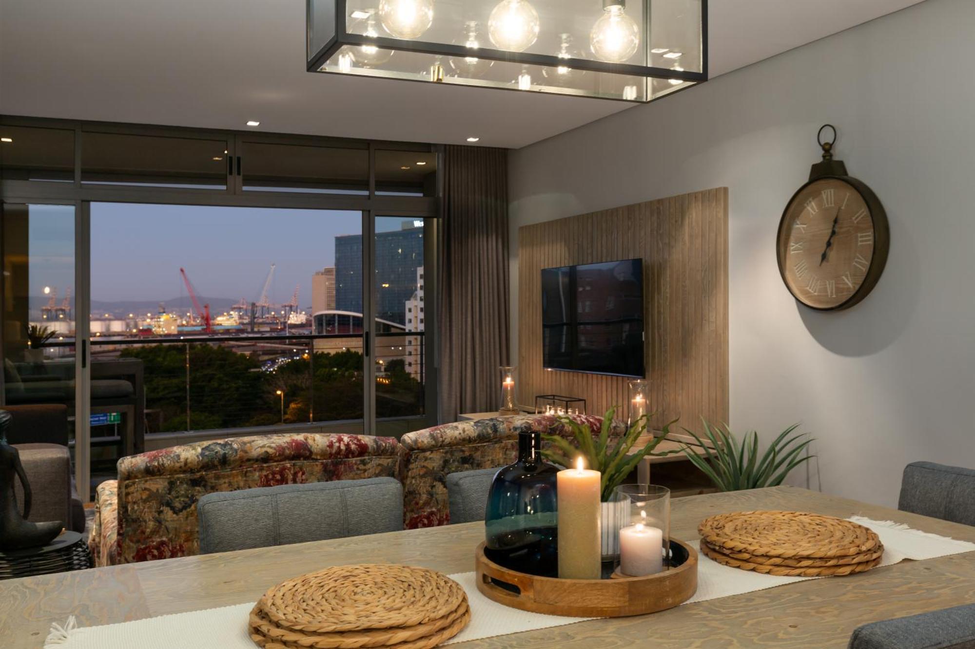 Apartment Harbour's Edge Walk To V & A Waterfront And Cticc Cape Town