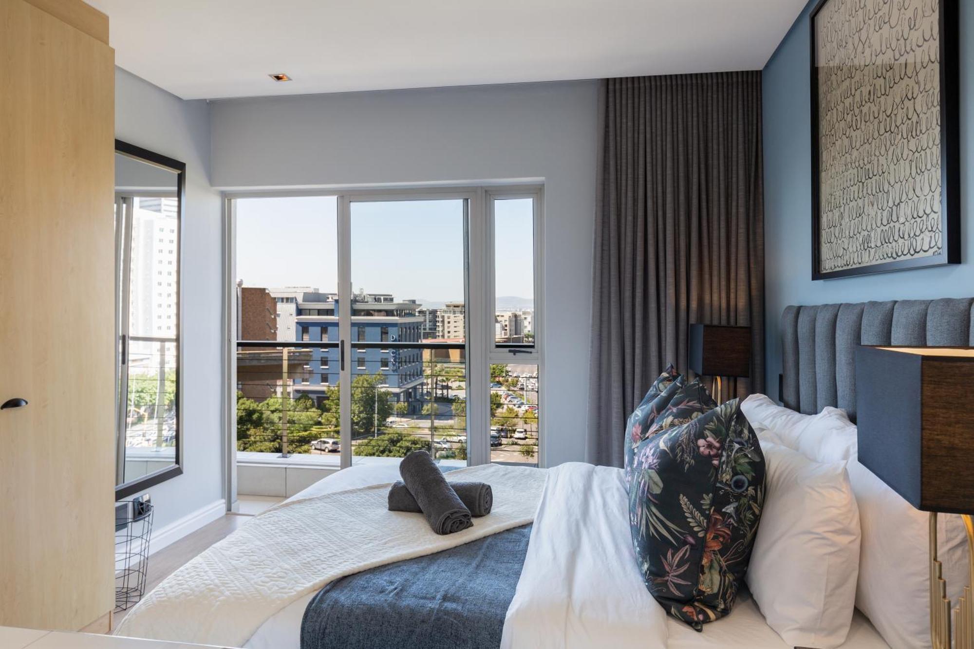 Harbour's Edge Walk To V & A Waterfront And Cticc Apartment