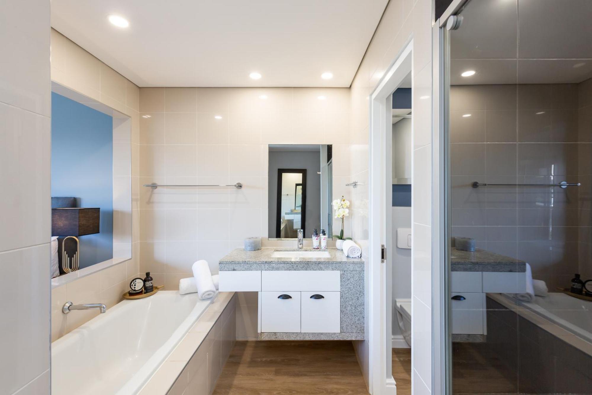 Apartment Harbour's Edge Walk To V & A Waterfront And Cticc