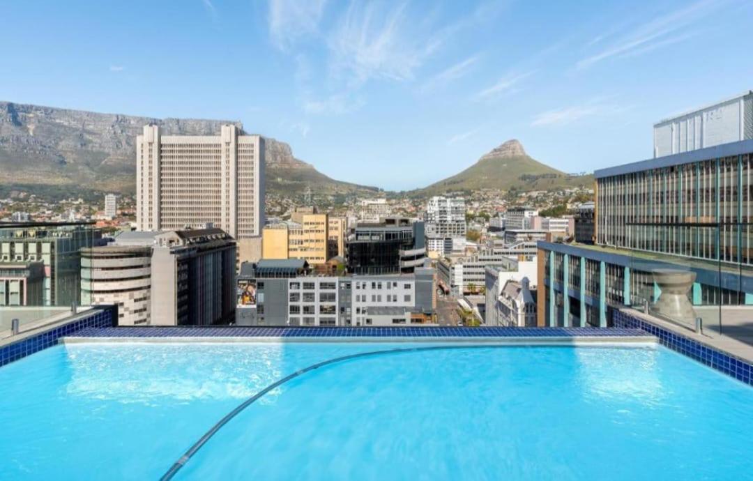 Aparthotel The Tokyo Rooftop Pool And Luxe Living