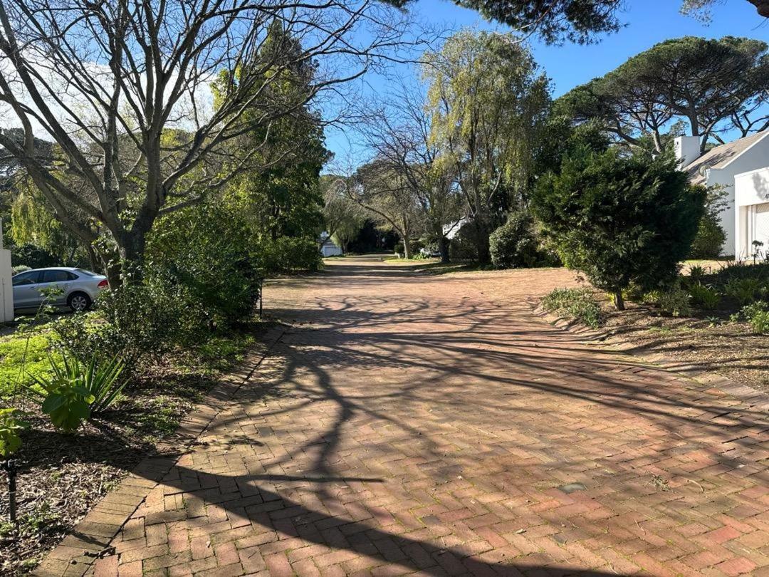 Bordeaux 45 * Cape Town