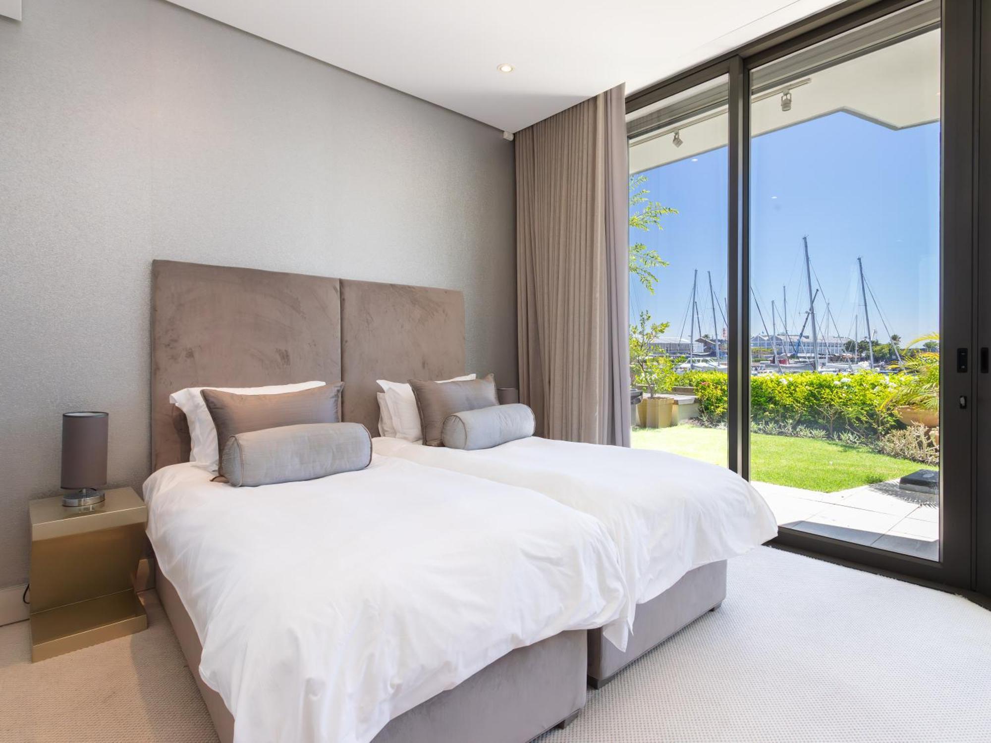 Mountain Marina Luxury Cape Town