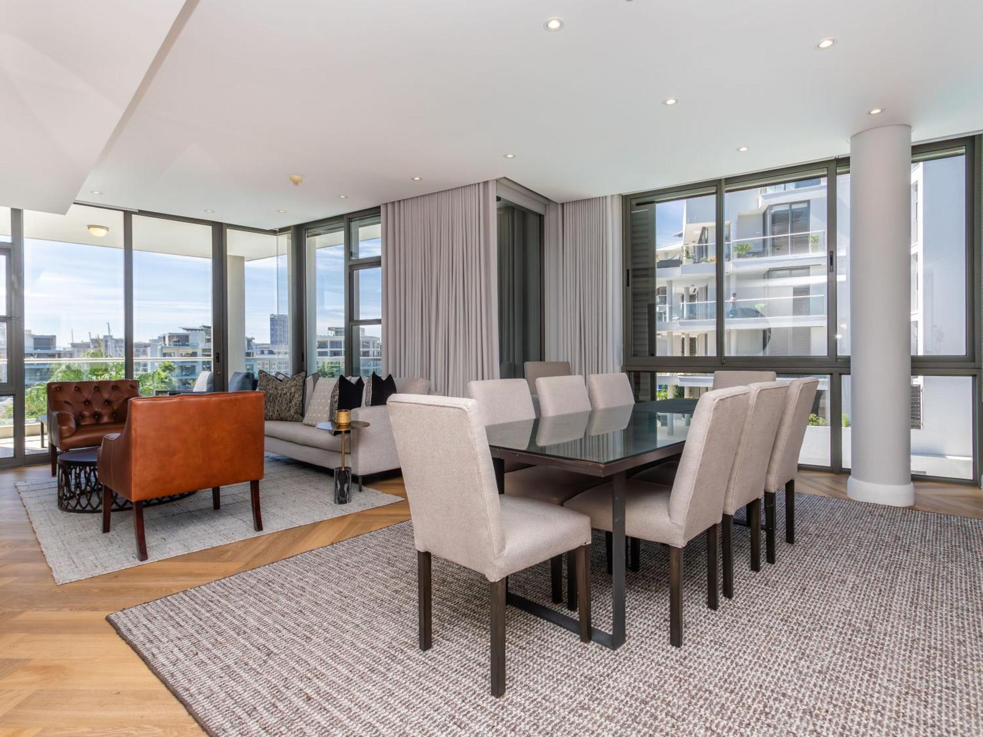 Mountain Marina Luxury Cape Town