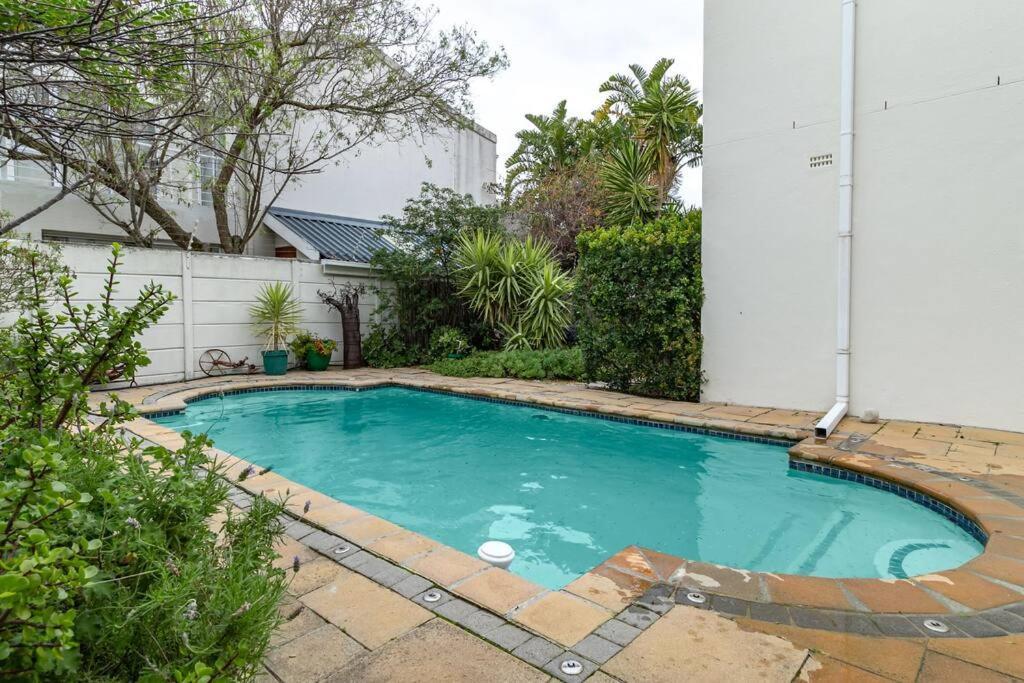 Holiday home 3 Bedroom Family Home, Houtbay, Cape Town, South Africa