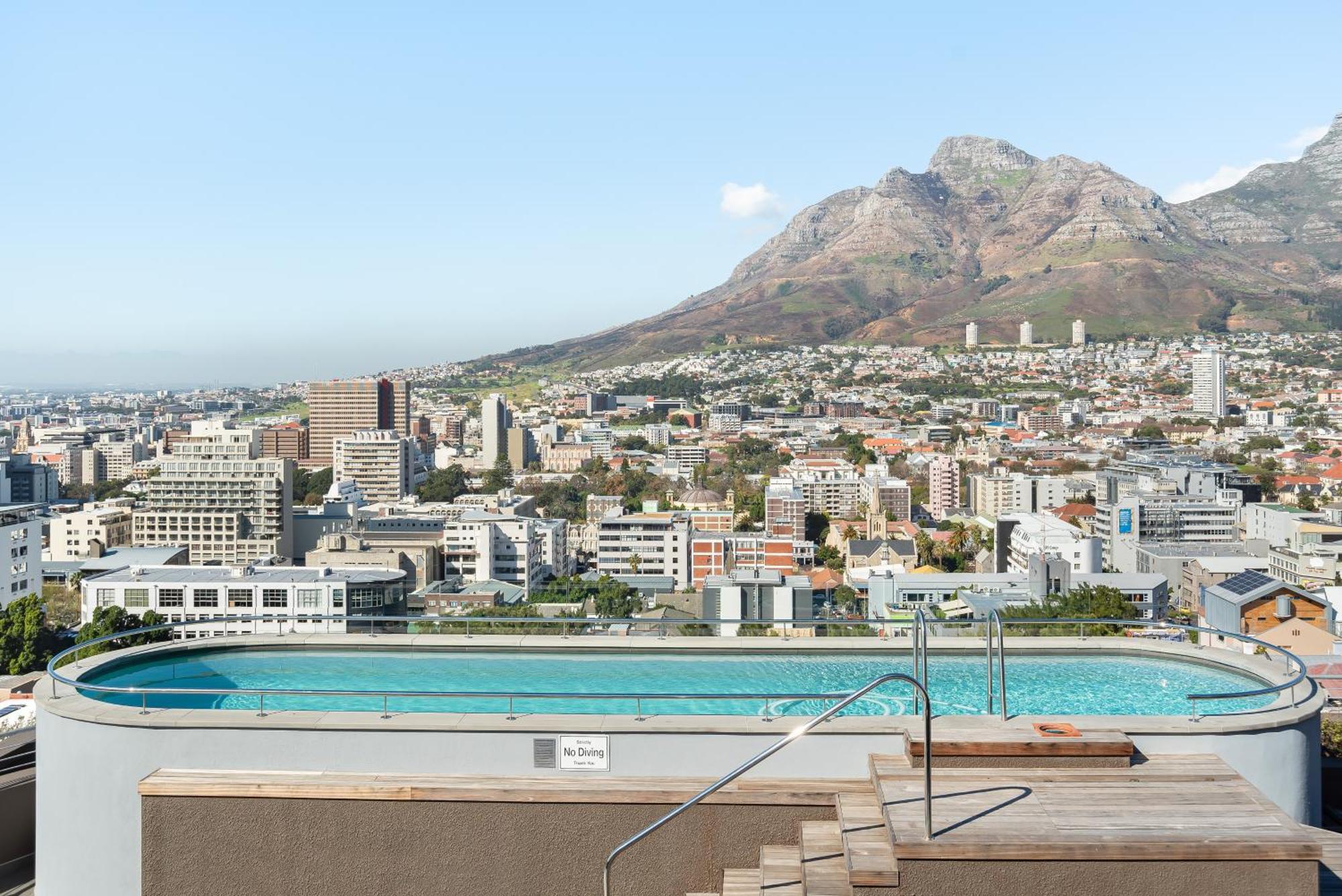 Luxe Penthouse L Private Pool L Mountain Views *