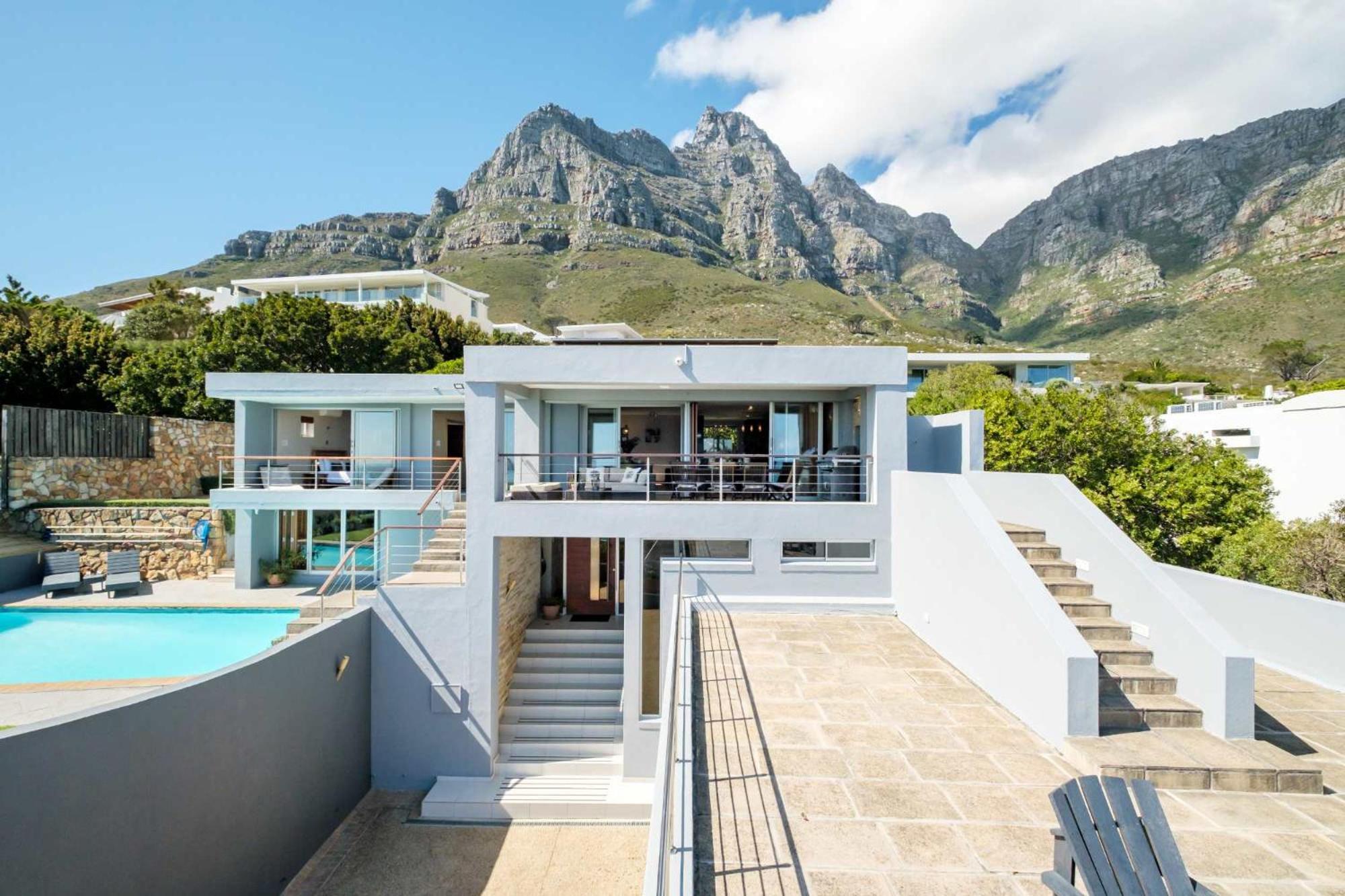 Villa Aviewor2 *