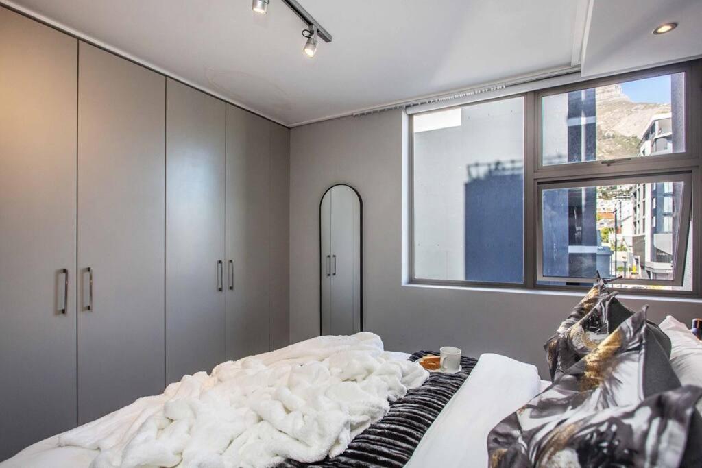 Sea Views 3 Bed - The Fairmont - Sea Point Bantrybay * Cidade Do Cabo