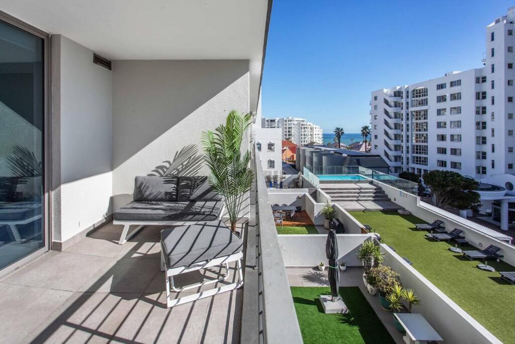 Apartamento Sea Views 3 Bed - The Fairmont - Sea Point Bantrybay