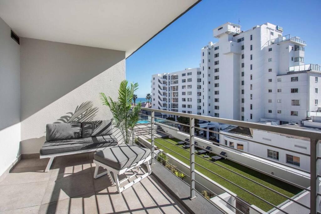 Apartamento Sea Views 3 Bed - The Fairmont - Sea Point Bantrybay *