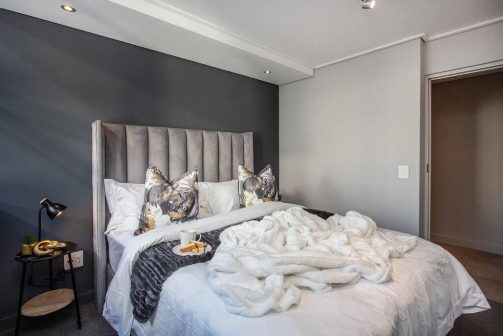 Sea Views 3 Bed - The Fairmont - Sea Point Bantrybay Apartamento