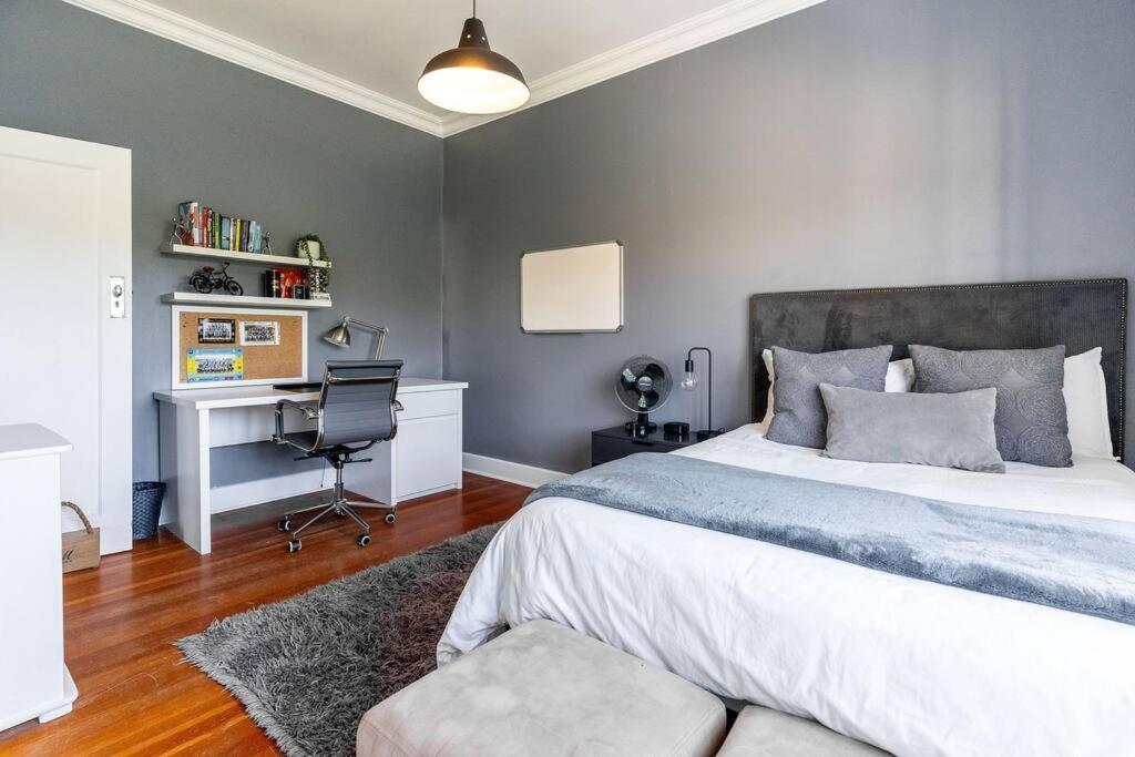 Elite Oasis With Private Padel Court * Cape Town