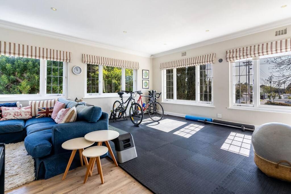Elite Oasis With Private Padel Court Villa