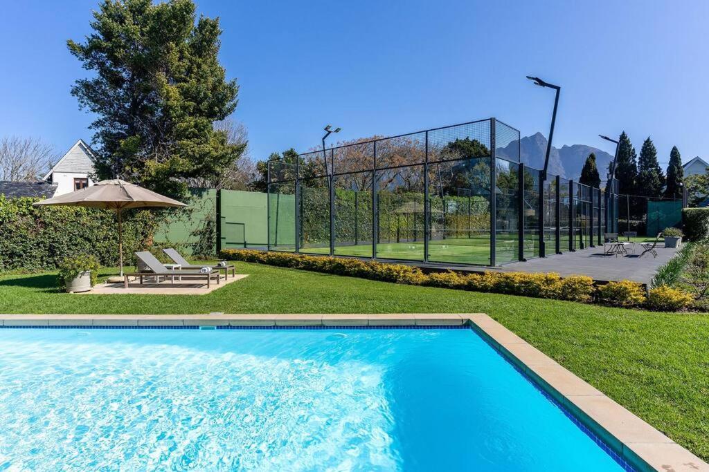 Villa Elite Oasis With Private Padel Court *