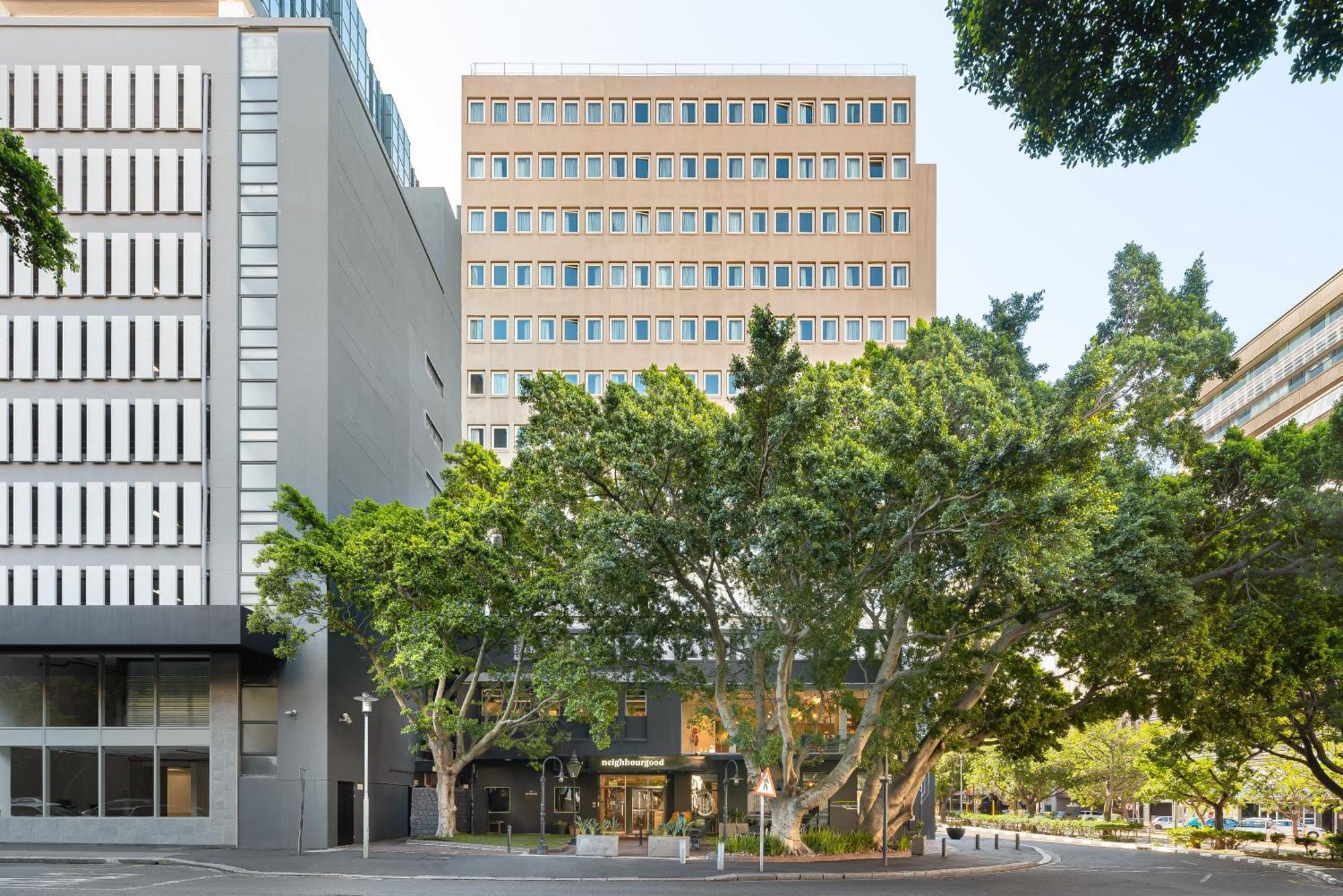 Hotel Neighbourgood East 3*
