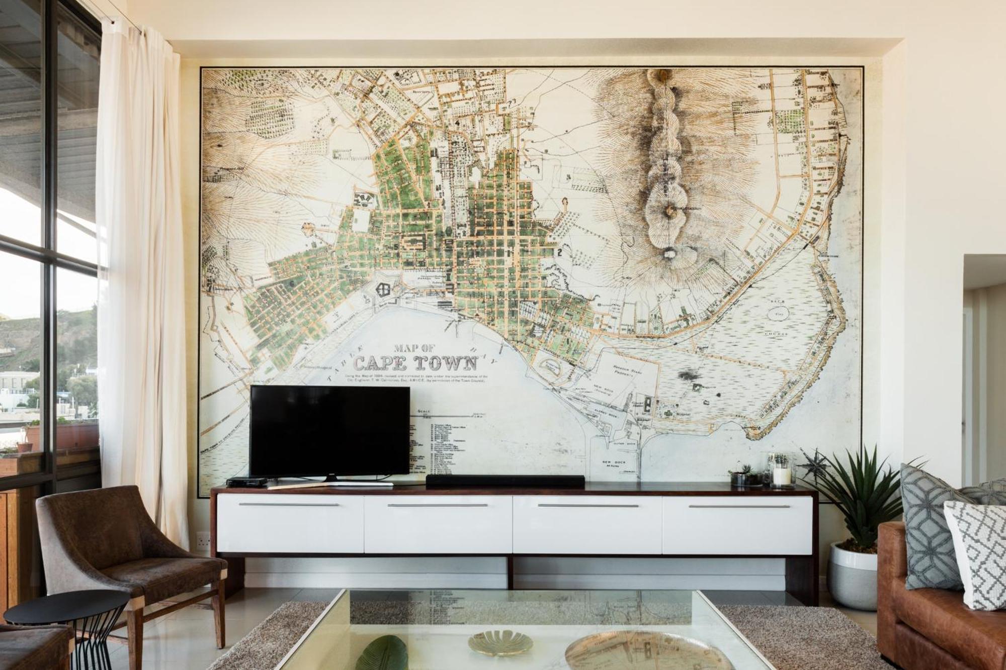 Luxe Penthouse With Private Rooftop Pool, Deck & Panoramic Views Apartment Cape Town