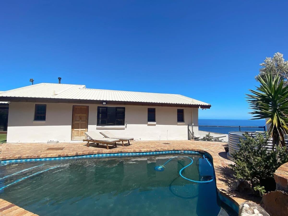 Mountain Oasis With Pool, Hot Tub, No Loadshedding