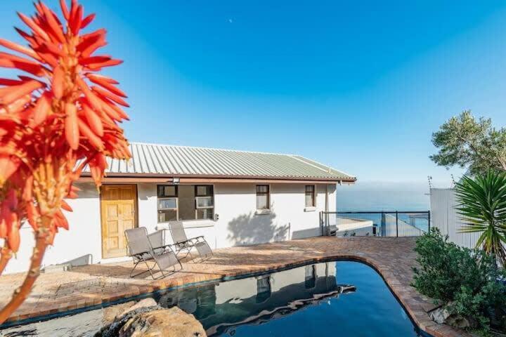 Apartment Mountain Oasis With Pool, Hot Tub, No Loadshedding