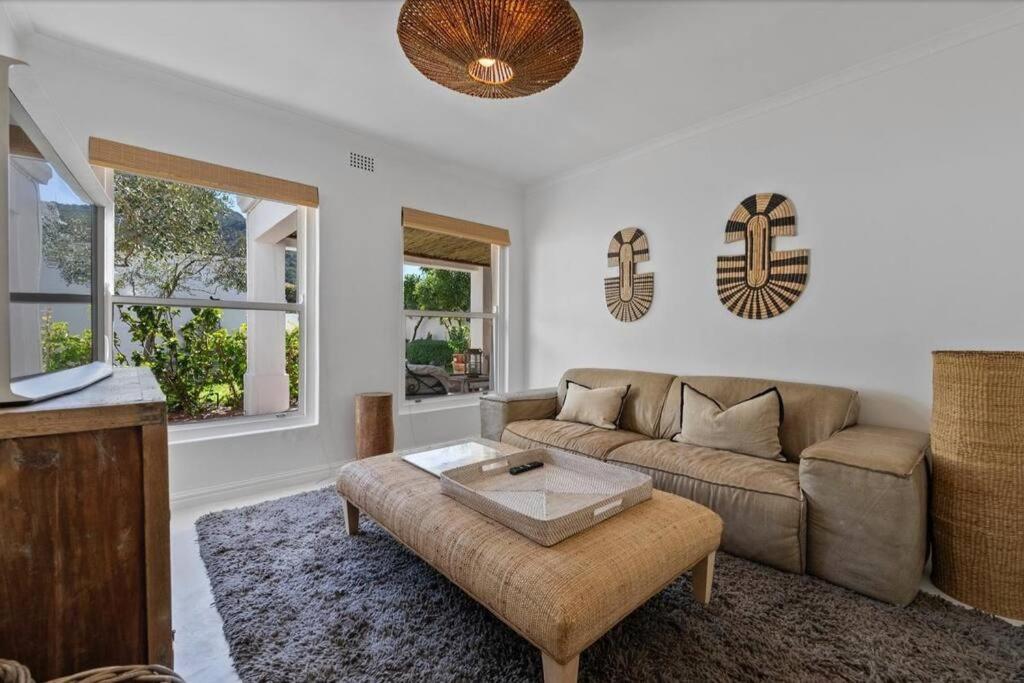 Escape, Epic Views Villa