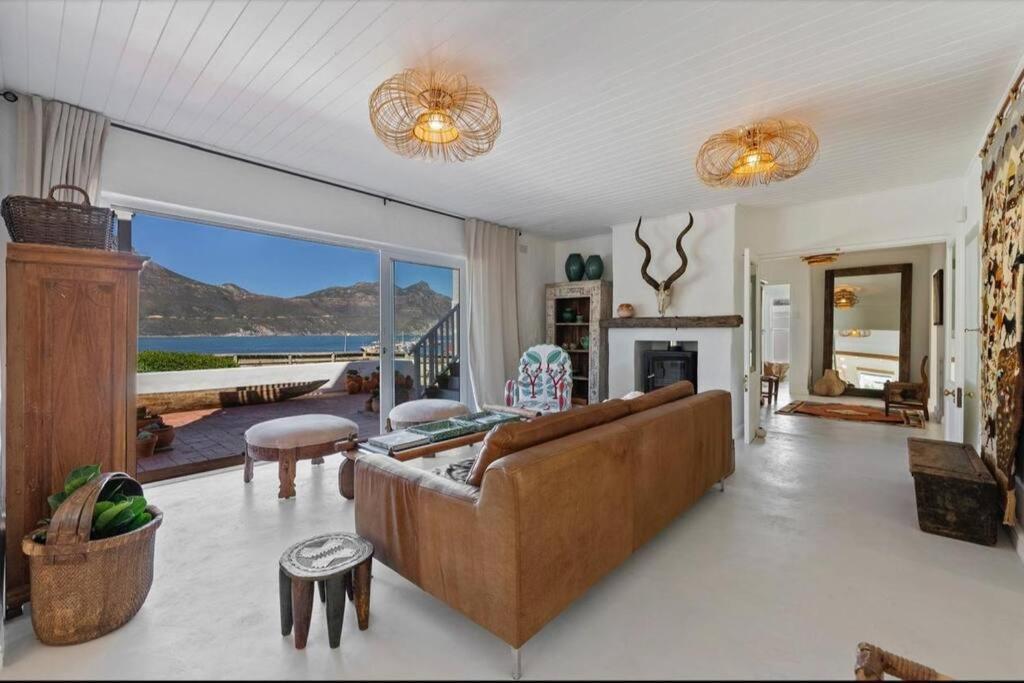 Escape, Epic Views Villa Cape Town