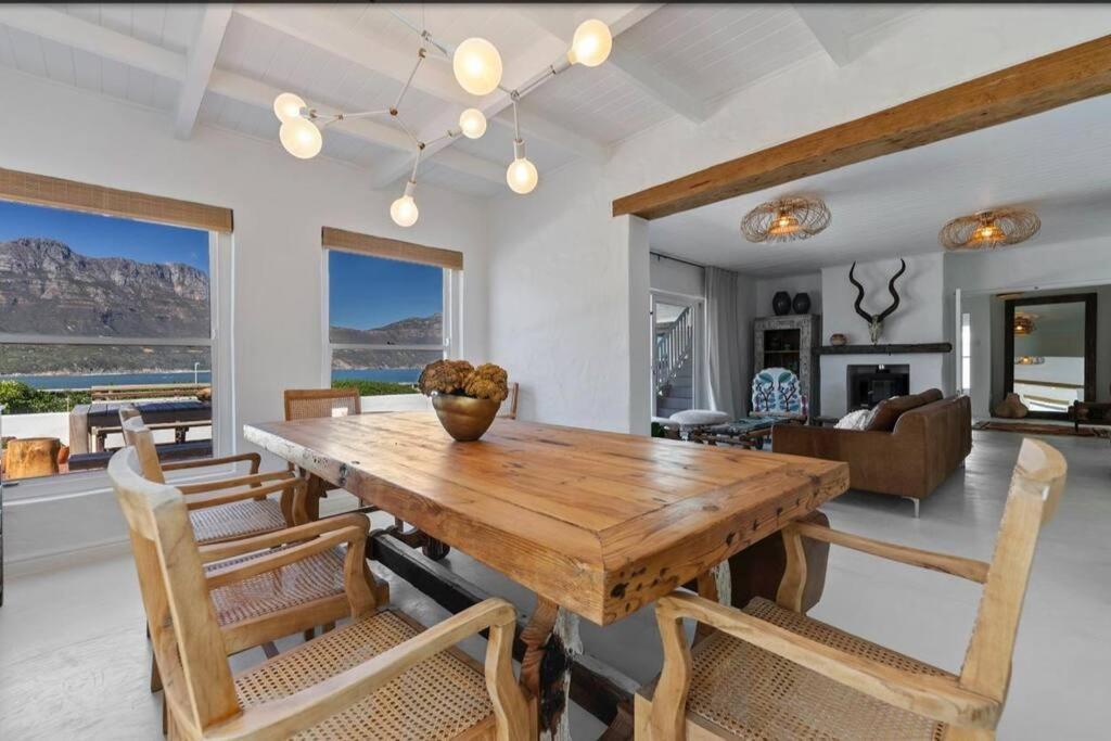 Escape, Epic Views Villa Cape Town