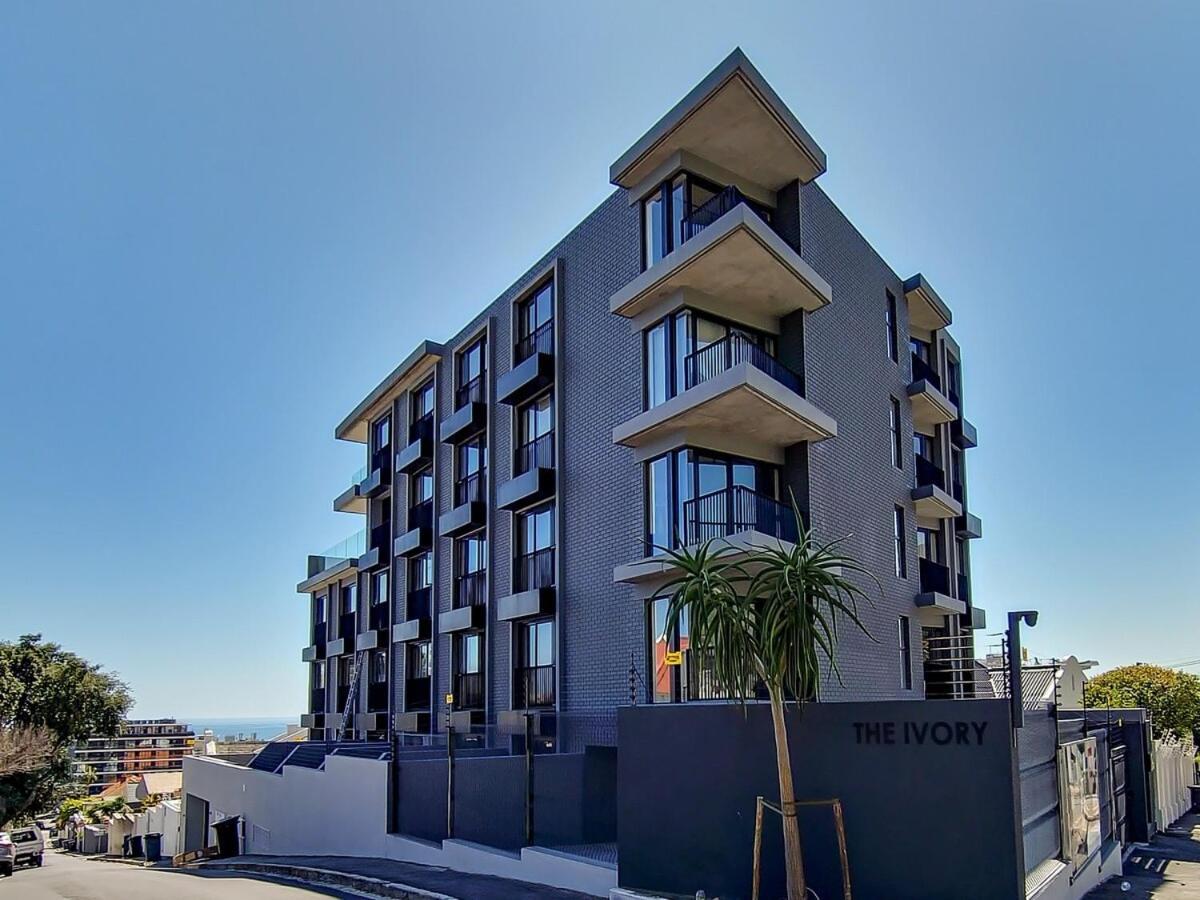Stunning Brand New Apartment, Pool, Wifi, Secure Apartamento