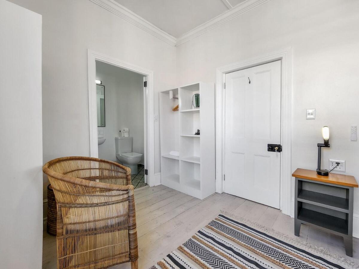 Apartment Exquisite And Homely Apartment, Private Balcony