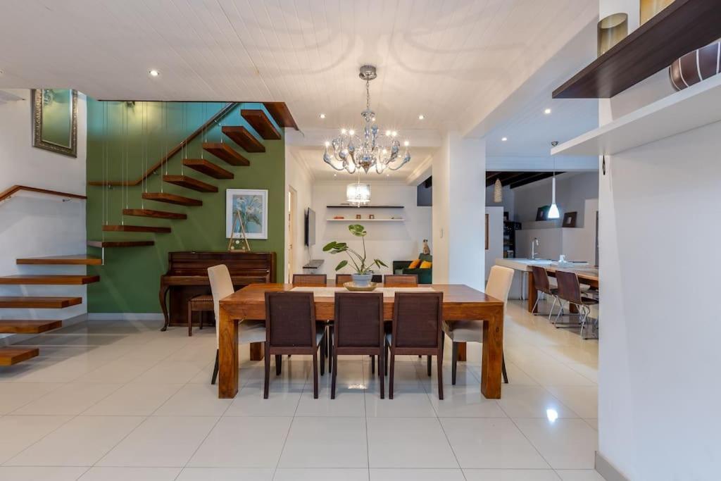 Casa de férias Victorian Premier 3br *