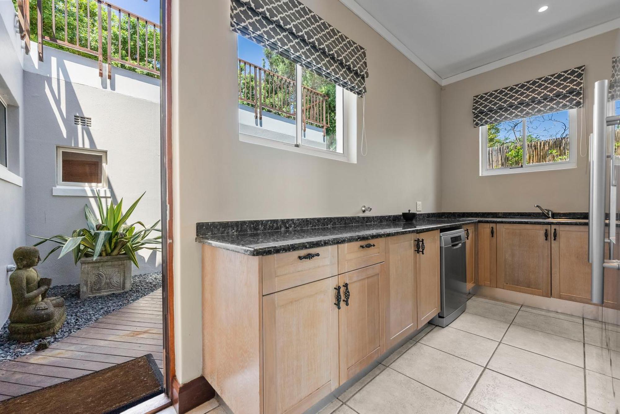 The Cape Bali Luxury With Ocean Views In Camps Bay Villa